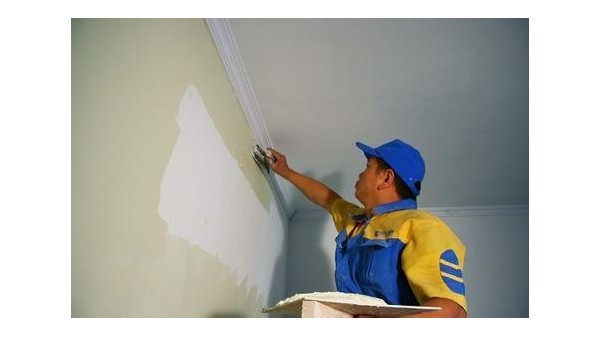 冬季施工必備！低溫下膩?zhàn)臃凼┕さ淖⒁馐马?xiàng)