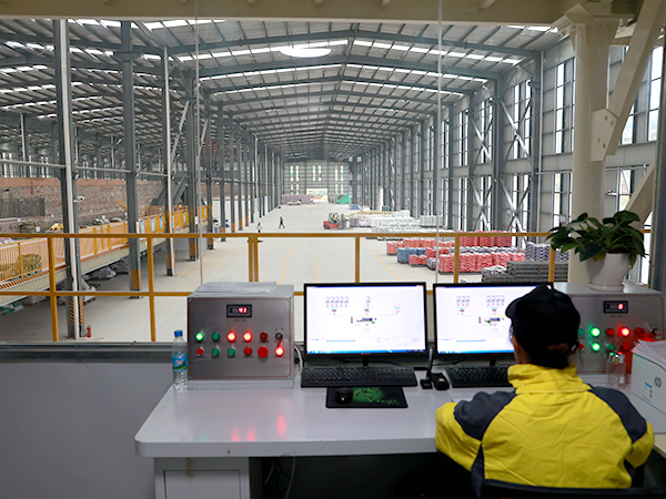 監(jiān)控臺(tái)-易高