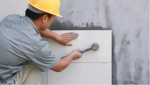 易高好膩子提醒您，瓷磚膠使用時的這些錯誤方法，你中招了嗎？