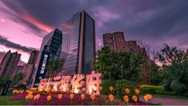 昆明·恒大云報華府 內(nèi)外墻膩子施工案例