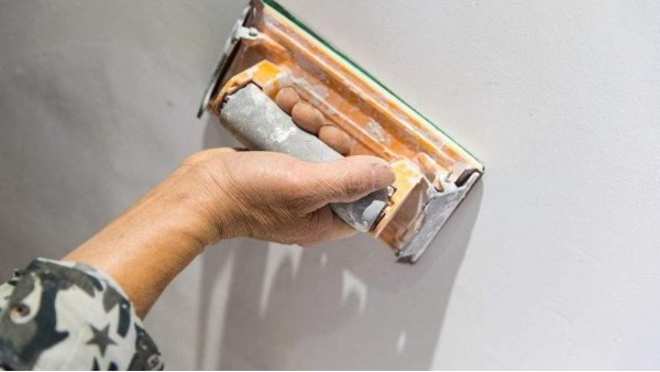 墻面粉刷如何挑選適用的膩子，易高好膩子來告訴您